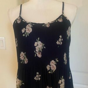 Abercrombie & Fitch Top
